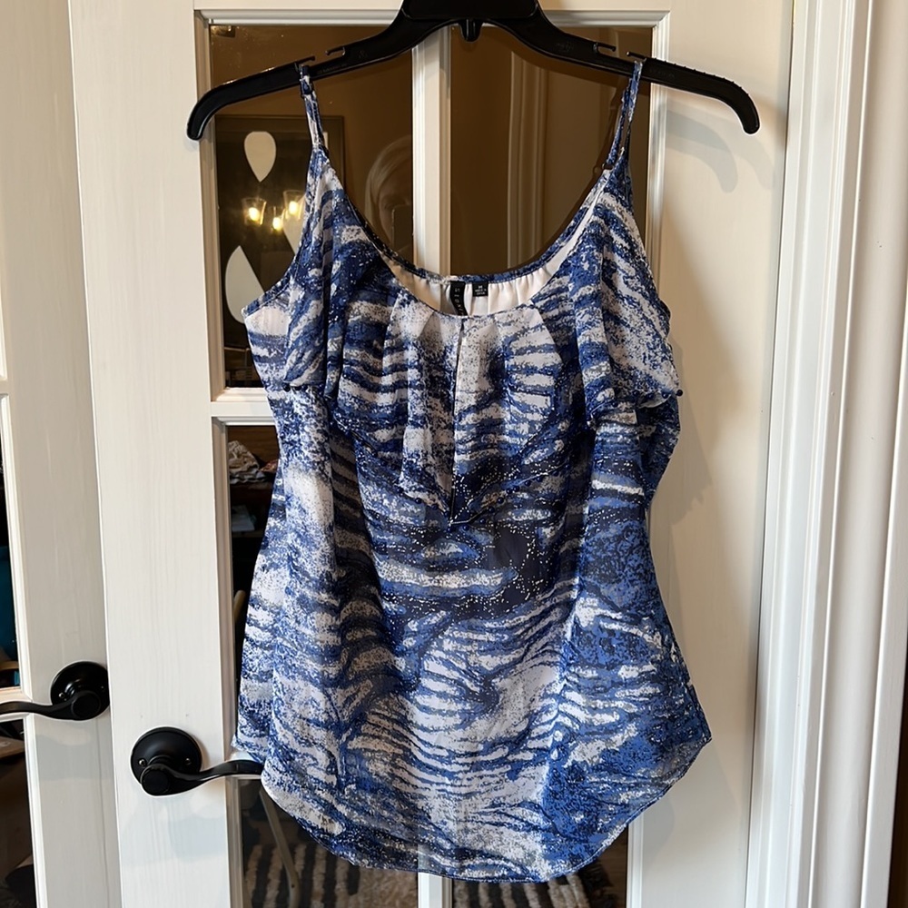 SIONI Boutique Brand Tiered Top Size Medium
